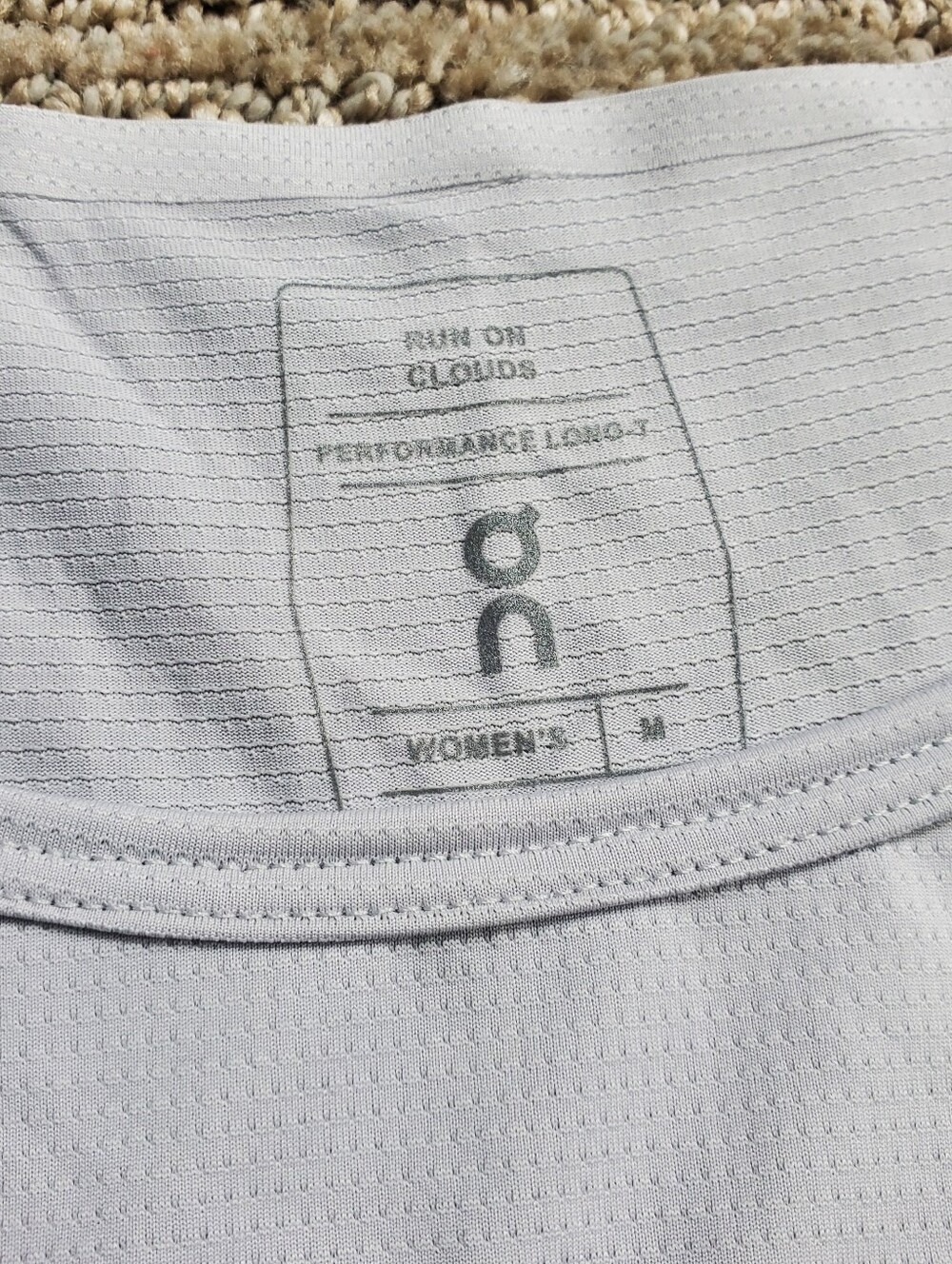 On‎ Running Women's Performance Long-T - Picture 5 of 6